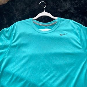 Nike short sleeve men’s shirt teal green worn once
